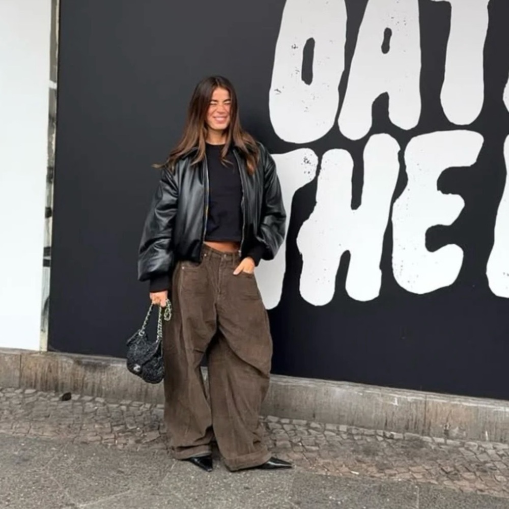 The Room Antwerp - Baggy Wide Leg Corduroy Pants Khaki Brown